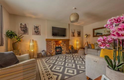 Charming Modern Retreat with Private Garden - Pass the Keys - Foto 3