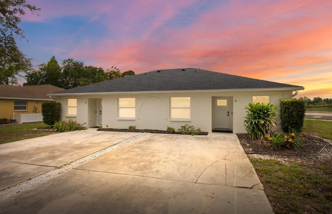 Charming Florida Beach Home w King Bed Patio - Photo 38
