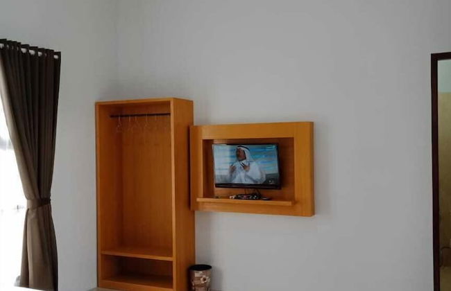 Villa Fahim 2 Puncak 4 Bedroom - Photo 14