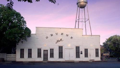 Whiskey River - Texas Music Theme in Historic Gruene, Riverfront on the Guadelupe River - Foto 3