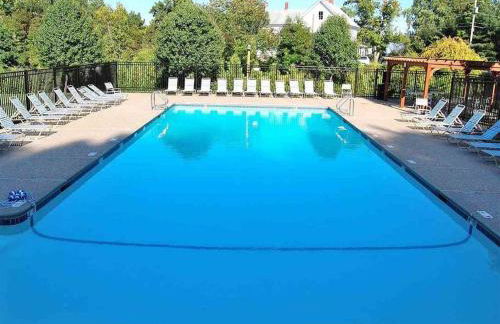 Spacious 3 bedroom Condo Close to Weirs Beach!! - Foto 20