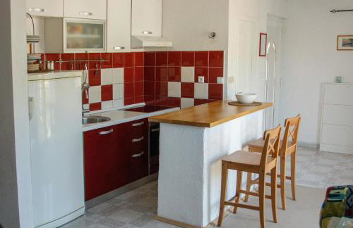 Apartments-Estate under the Paintbrush - Photo 38