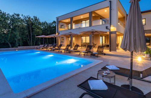 Villa Silente, modern and luxurious villa hugged by nature - Foto 54