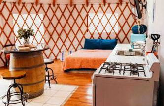 Heated & AC Yurt - Foto 17