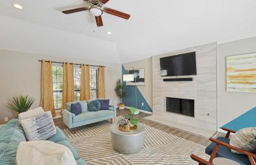 Best of Allen at Fountain Park - 5BD-2BA with Pool - Foto 11