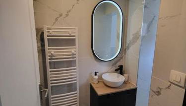 Appartement moderne calme et spacieux-Centre Thuillat - Foto 2