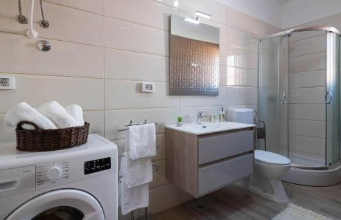 Amazing Home In Pula With Kitchen - Foto 39