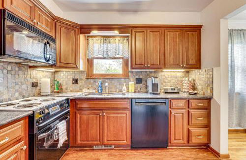 11 Mi to Dtwn Columbus Group Retreat with Fire Pit! - Foto 11