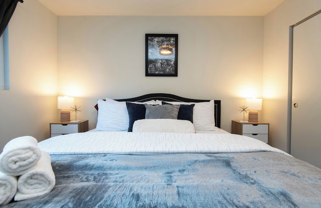 Superb Apartment near Dodger - Photo 12