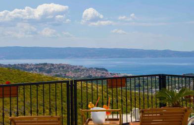 Hill Apartment with Private Pool - Foto 2