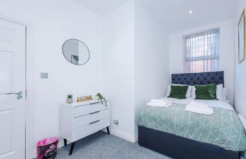 3 Bed house - Free Parking - Free Wifi - Foto 20