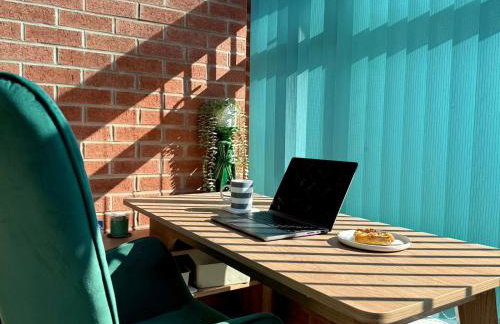 Modern 3 Bedroom Bungalow, EV Friendly, Parking Included - Foto 46