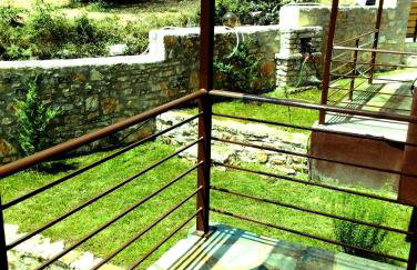 ΕΚΑLI ROOMS APARTMENTS - Foto 2