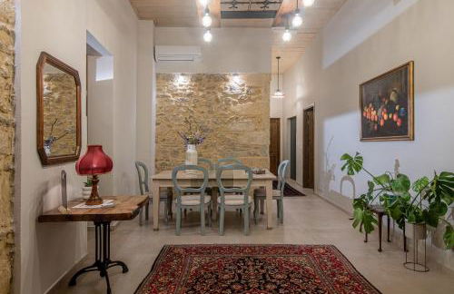 CARPE DIEM HOTEL - Photo 29