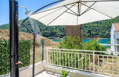 1 Bedroom Nice Apartment In Mokosica - Foto 10