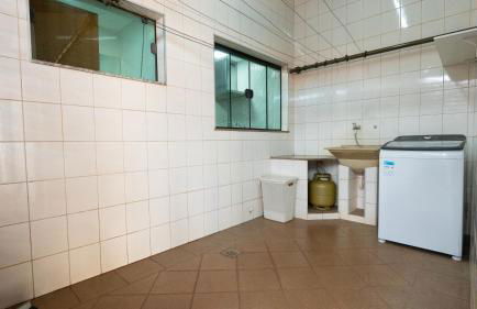 Jahu Center Home - Photo 77