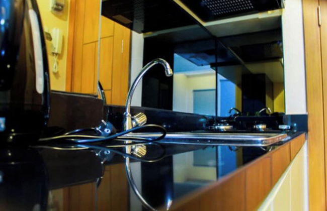 Pool View Studio Room Apartment The Nest Puri - Foto 14