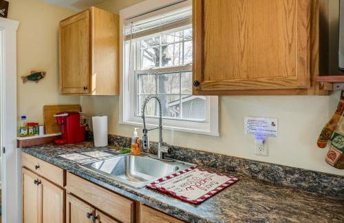 Ski, Hike and Unwind Pet-Friendly Whittier Retreat! - Foto 13