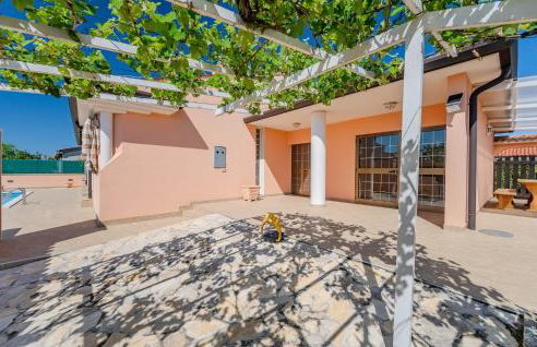 Pet Friendly Home In Buje - Foto 15