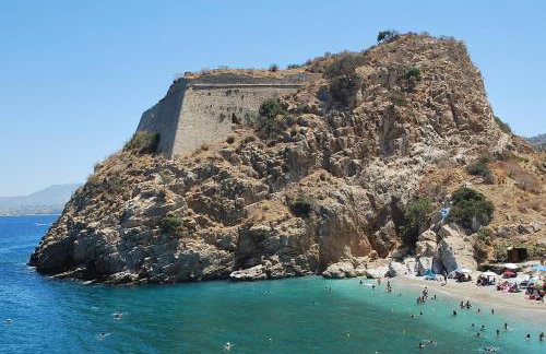 Old Castle Cottage by the Sea - Foto 4