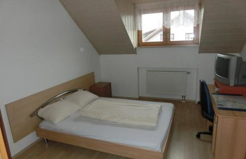 Unterkunft DHH mit 5 Zim - Photo 6