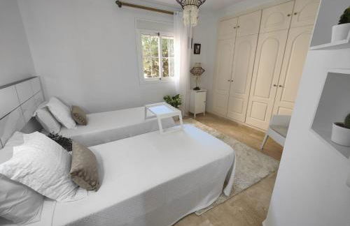 Center beach 2 beds Appartement Elviria - Photo 39