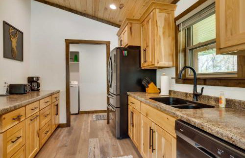 half Mi to Lake Arbutus Cabin with ATV Trail Access - Foto 11