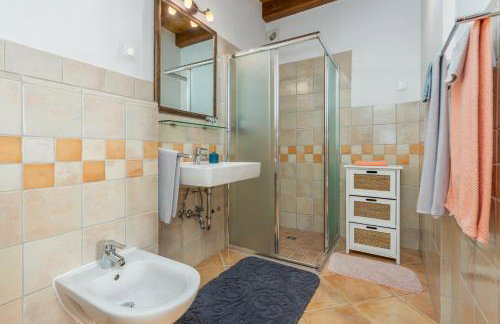 Dvor strica Grge - Foto 11