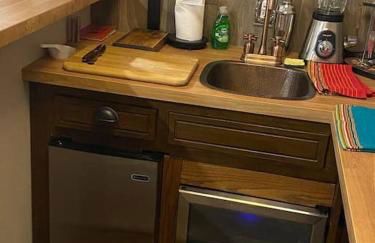 StockYards! Walk 3 Blocks-Ranch House sleeps 8 - Foto 40