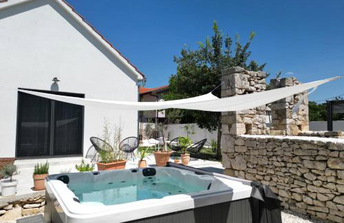 Ruzarica Home - Foto 1