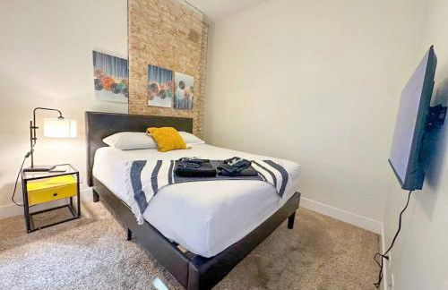 South Loop 3BR 420-Friendly Suite Near McCormick 2001 S State St - 3B - Foto 2