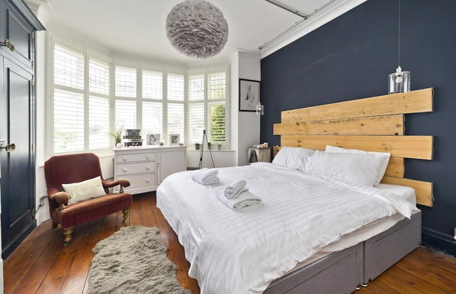 Stunning one Bedroom Flat With Large Terrace in Chiswick by Underthedoormat - Foto 6