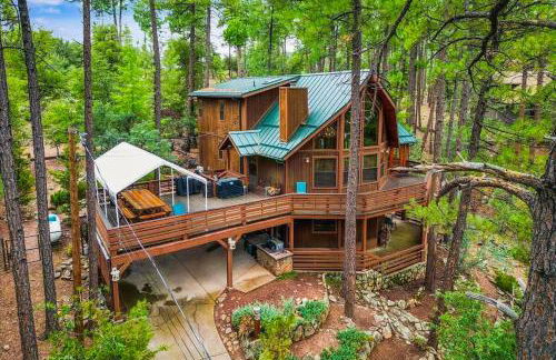 Furnished Deck and Forest Views Pine Retreat! - Foto 34
