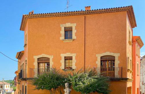 The Corner House of Altafulla - A Stroll from the Beach, in the Heart of the Old Town - Foto 1