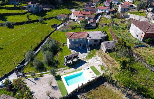 Casa da Laranjeira Turismo Rural by Gerês Casas - Foto 35