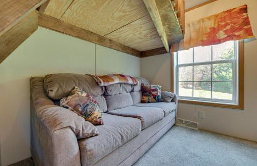 Northville Cabin with Fire Pit, 4 Mi to Boat Ramp! - Foto 18