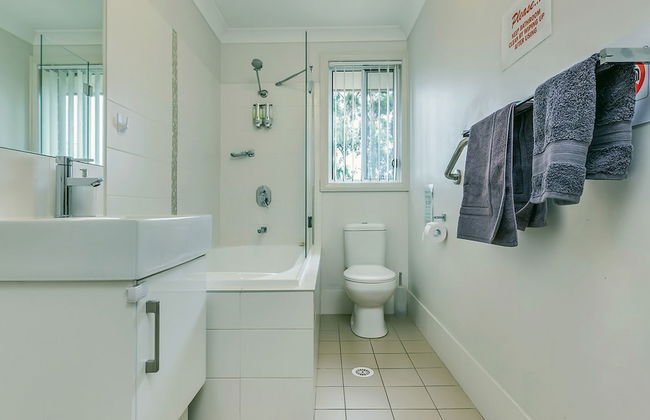 An Ideal Wine Country Getaway Villa - Photo 7