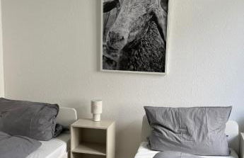 BEGE APARTMENTS EditStay - Foto 3