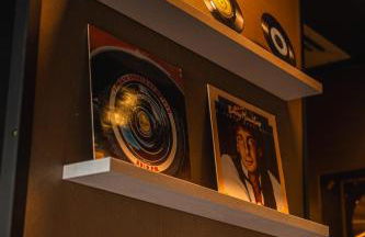 SAINT PAUL - Unrivalled 3BR Penthouse Apartment with Hot Tub Leeds - Foto 38