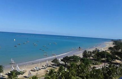 NA BEIRA MAR DE PAJUCARA- EDIF NEO- APARTAMENTO QUARTO E SALA- TEM VARANDA - VISTA LATERAL DO MAR- RUA JULIO PLECH FILHO 60 ESQUINA COM AVENIDA DOUTOR ANTONIO GOUVEIA - CONSUMO ELETRICO É PAGO No CKECK-OUT 1KWH É 1,35 REIAS - Foto 40