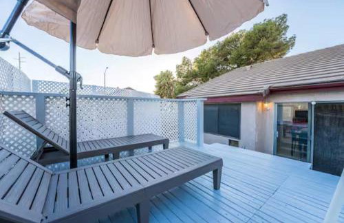 Private Oasis with Pool - Foto 3