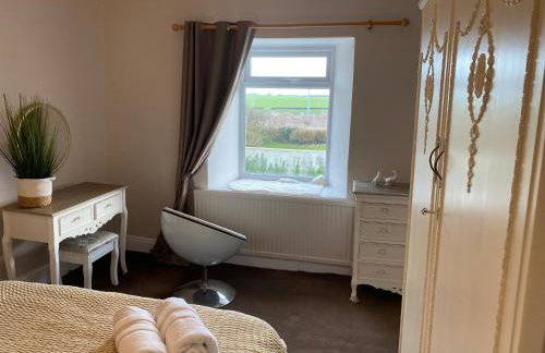 Homely Pembrokeshire Farmhouse - Foto 11