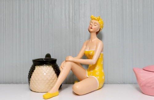 Mid-Century Modern Themed Home with Outdoor Hot Tub - Foto 64