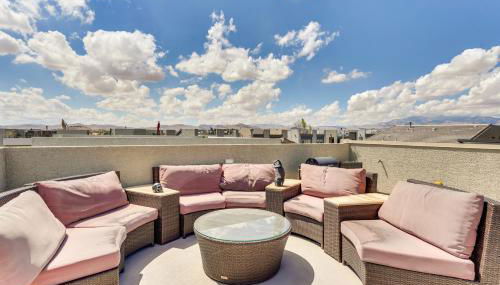 Las Vegas Home with Terrace about 10 Mi to the Strip! - Foto 3