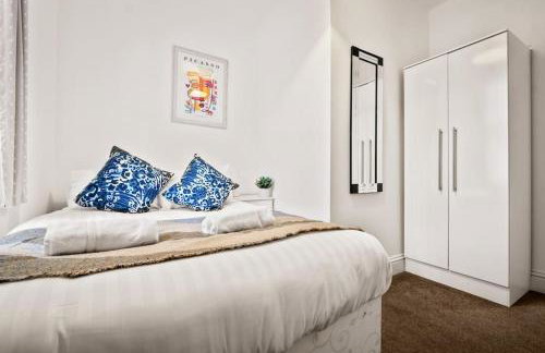 Huge Duplex in Great Location - Foto 31