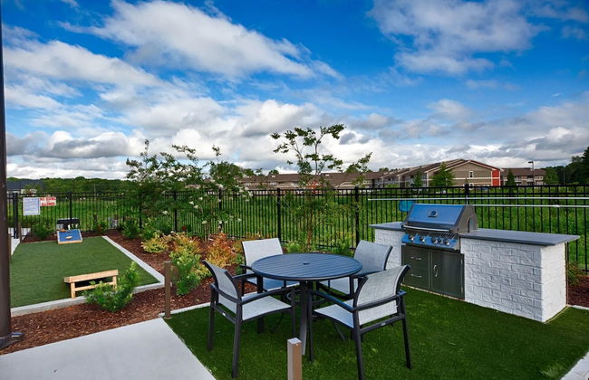 Landing Dry Creek Apartments - Photo 66