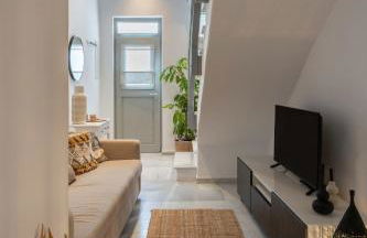 Naousa - 2BR House with Amazing View - Caper - Photo 11