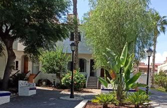 House Next to Beach in Tropical Garden - Foto 9