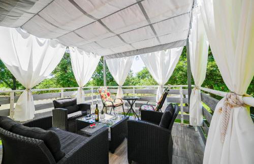 Helena Garden House - Photo 27