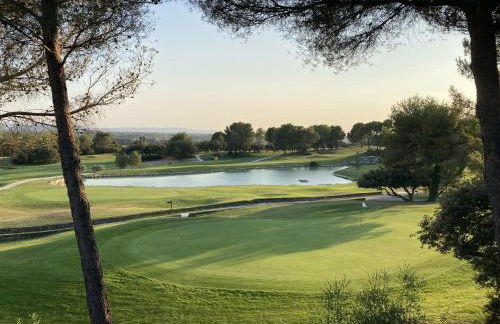 LA PERLE DE PROVENCE-Magnifique Vue CLIM LINGE Golf Saumane 6P Piscine Tennis - Foto 16